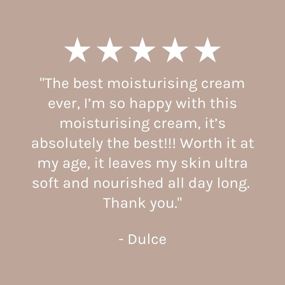 Five-star rating with a positive review of a moisturizing cream on a beige background